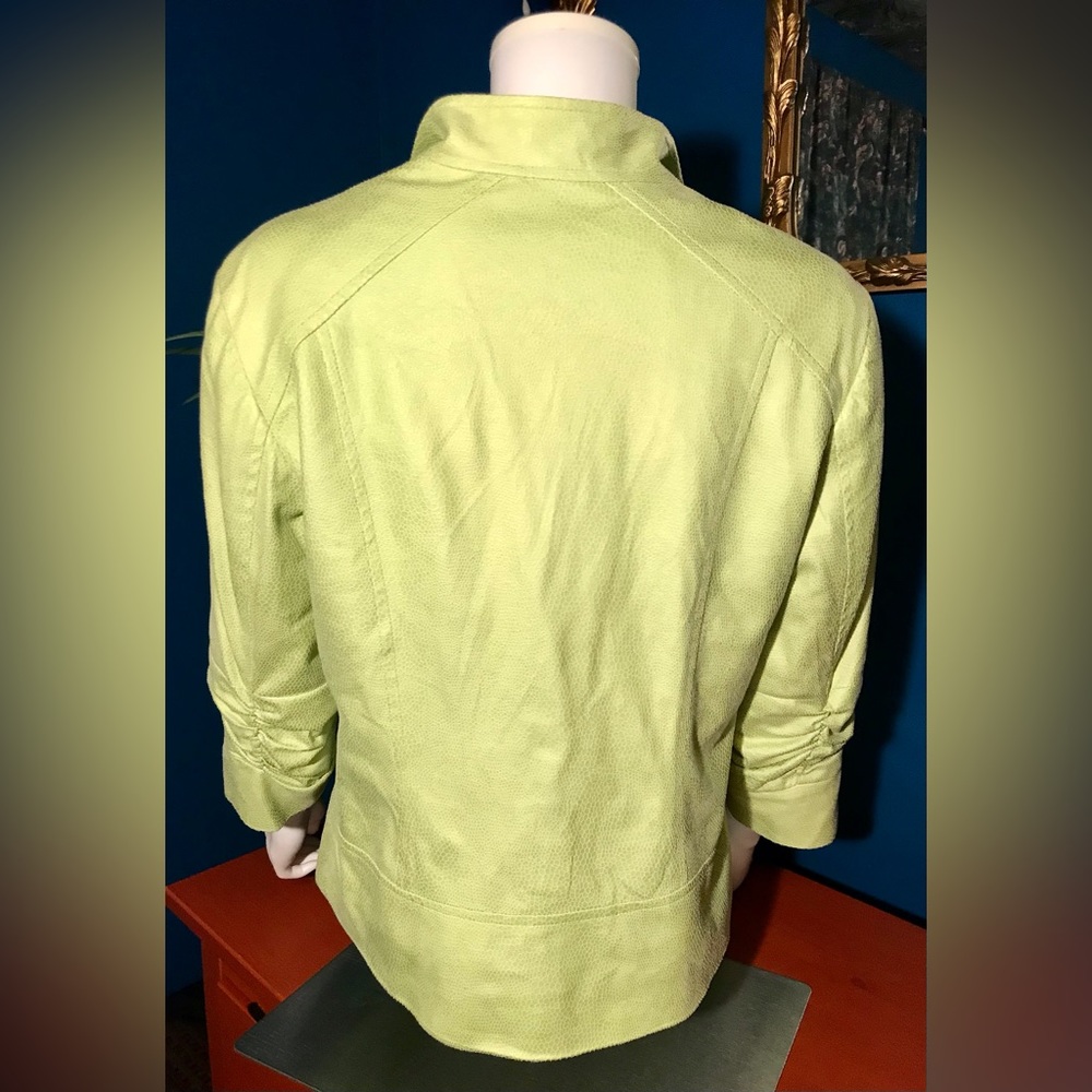 Chico’s Lime Green Soft Python Embossed Ruched Sl… - image 2